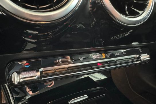 Mercedes CLA 180 d 7G-DCT