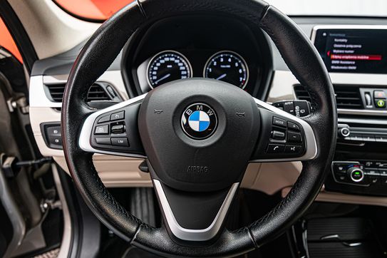 BMW X1 xDrive20i aut