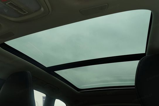 Volvo XC60 T8 Plug-In Hybrid AWD Ultra Bright