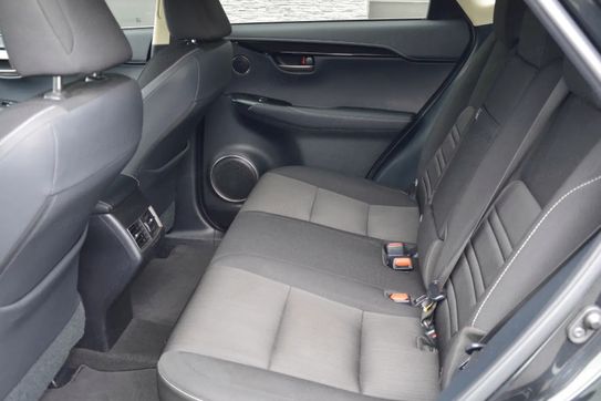 Lexus NX 300h