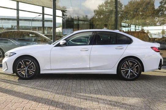 BMW Seria 3 318d M Sport