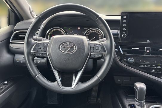Toyota Camry Hybrid Executive CVT