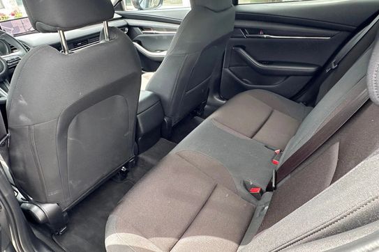 Mazda 3 mHEV Centre-Line
