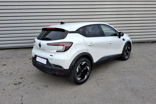 Renault Captur Techno 1.8 E-Tech Full Hybrid AT
