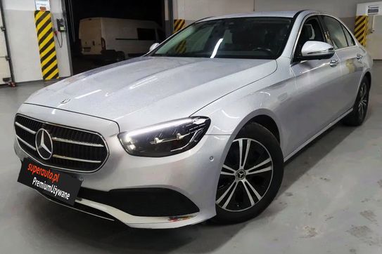 Mercedes Klasa E 220 d Avantgarde