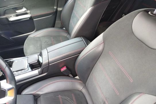Mercedes GLA 200 AMG Line