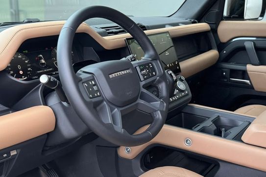 Land Rover Defender 110 3.0 D350 mHEV X-Dynamic HSE