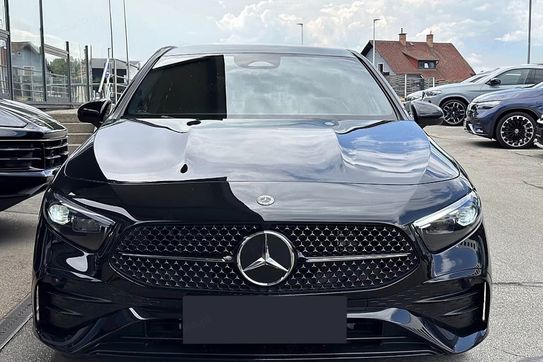 Mercedes A Klasa 220 4-Matic AMG Line