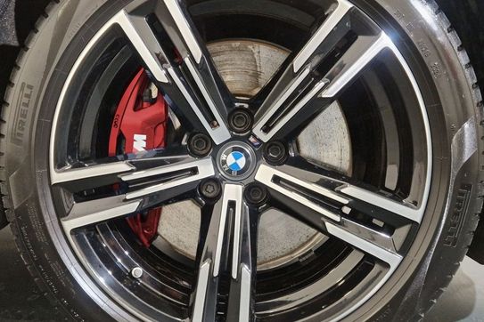 BMW Seria 3 330i xDrive M Sport