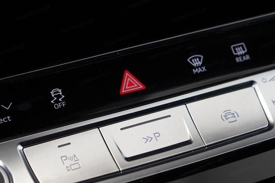 Audi Q8 SQ8 TFSI quattro