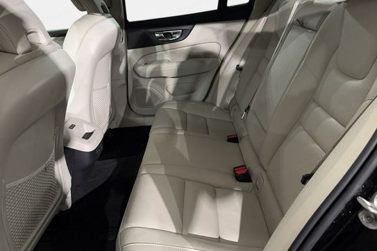Volvo V60 CC Pro B4 D AWD