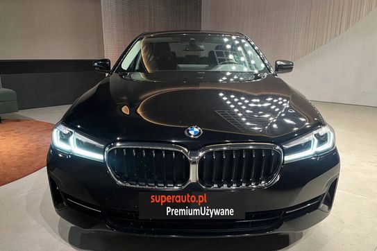 BMW Seria 5 520d aut