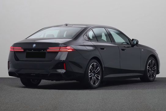 BMW Seria 5 530e M Sport