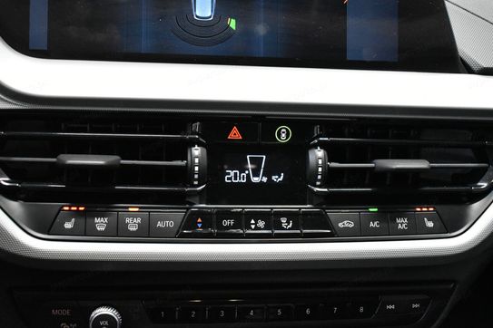 BMW Seria 1 118i