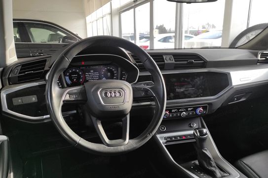 Audi Q3 35 TFSI mHEV S tronic