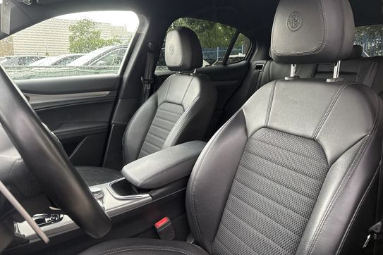 Alfa Romeo Stelvio Sprint 2.0 Turbo  Q4 aut