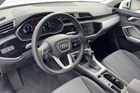 Audi Q3 35 TFSI mHEV S tronic
