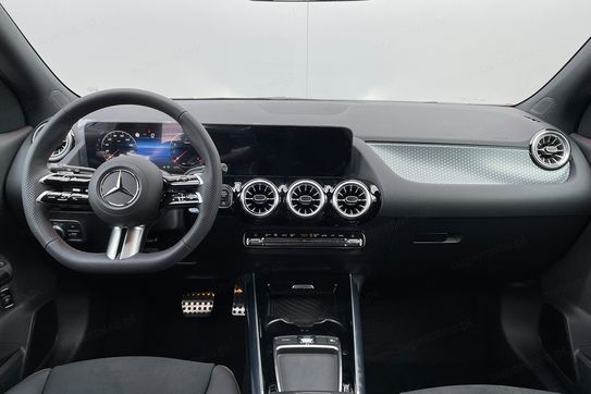 Mercedes GLA 200 AMG Line