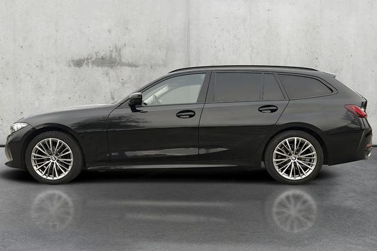 BMW Seria 3 320D Xdrive Mhev