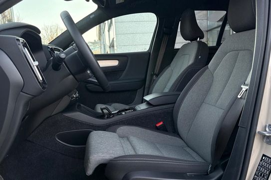 Volvo XC40 B3 Plus Dark aut