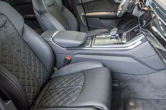 Audi Q8 50 TDI quattro