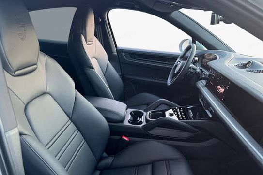 Porsche Cayenne Coupe S E-Hybrid PHEV Black Edition