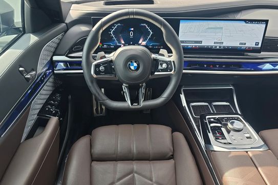 BMW Seria 7 740d xDrive mHEV M Sport sport-aut