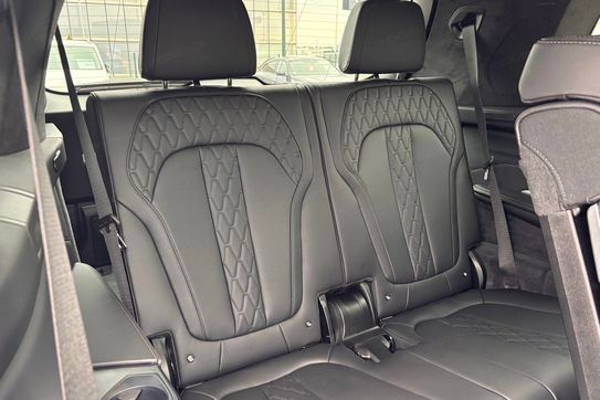 BMW X7 xDrive40i mHEV M Sport sport-aut