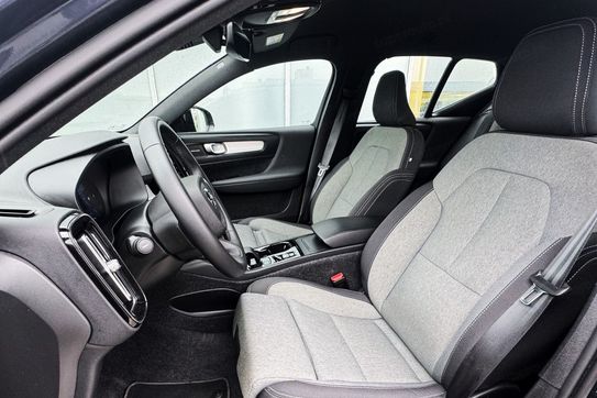 Volvo XC40 B3 Plus Dark