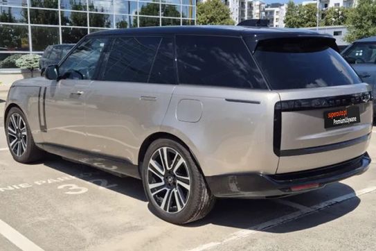 Land Rover Range Rover P460e PHEV LWB Autobiography