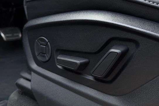 Audi Q7 55 TFSI mHEV quattro S Line Tiptr.