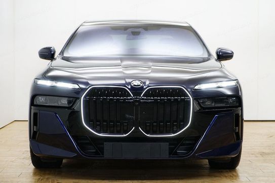 BMW Seria 7 740d xDrive M Sport