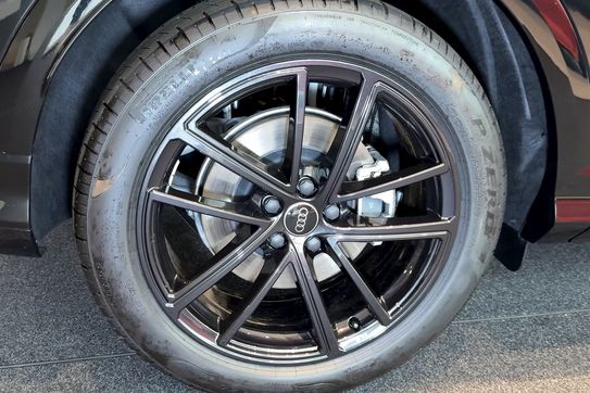 Audi Q5 TDI quattro S line Sportback