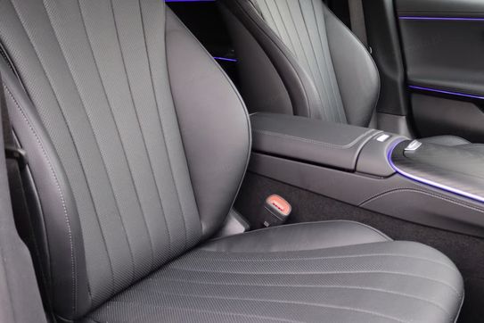 Mercedes E Klasa 220 d 4-Matic Avantgarde Estate