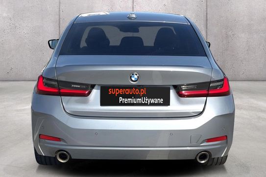 BMW Seria 3 320i