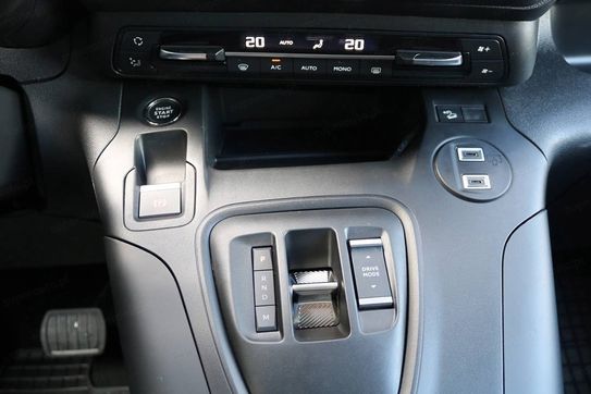 Citroen Berlingo Van XL L2H1EAT8