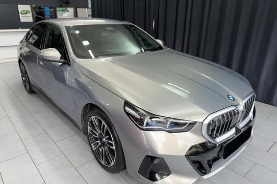 BMW Seria 5 520d xDrive M Sport