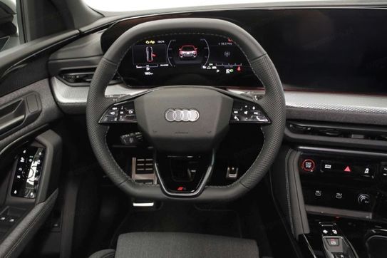 Audi Q5 TDI quattro Sportback S line