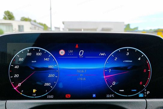 Mercedes Klasa E 220 d 4MATIC AMG Line