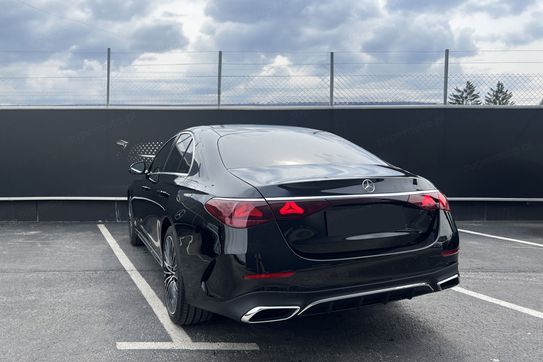 Mercedes Klasa E 220 d 4-Matic AMG