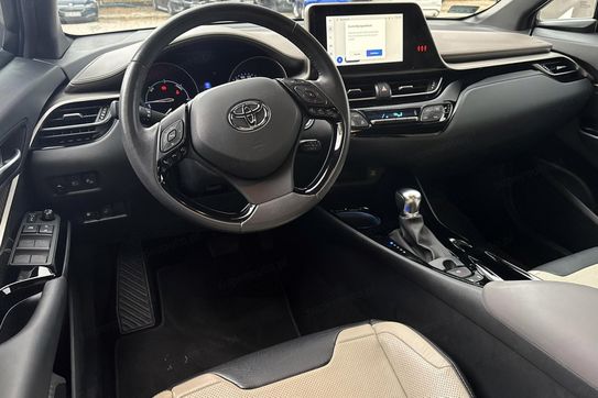 Toyota C-HR Executive 1.8 Hybrid GPF
