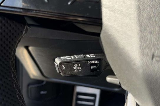 Audi A6 e-Hybrid quattro S line Avant