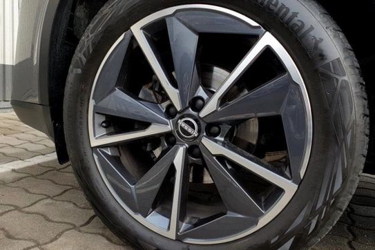 Nissan Qashqai 1.3 DIG-T N-Connecta