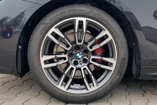 BMW Seria 5 520d xDrive M Sport