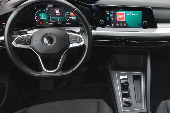 Volkswagen Golf 2.0 TDI DSG