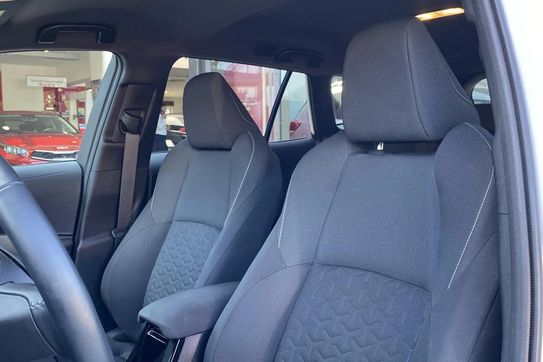 Suzuki Swace 1.8 Hybrid Premium Plus CVT