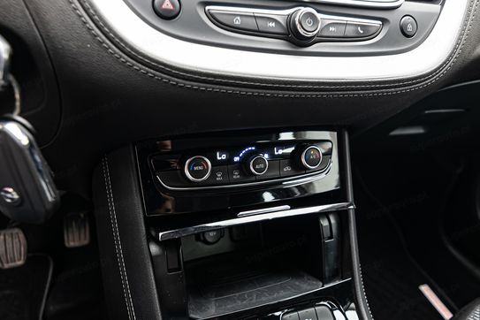 Opel Grandland X 1.2 T Edition