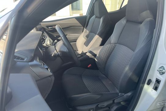 Toyota C-HR 2.0 Hybrid Style
