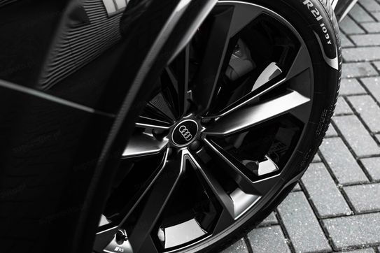 Audi Q7 55 TFSI e quattro S Line