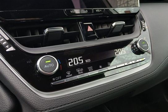 Toyota Corolla Cross 2.0 Hybrid Style AWD